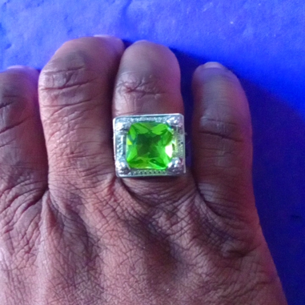 Rhinestone light green sparkler
